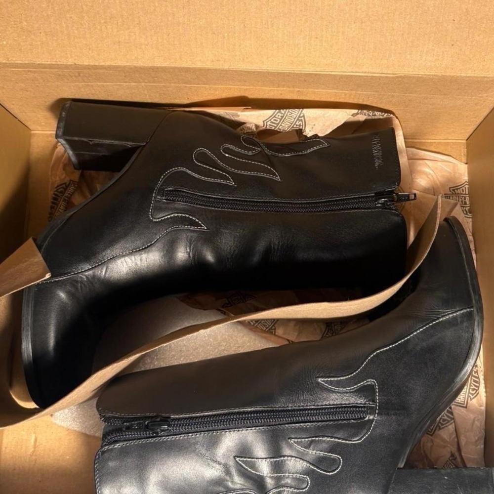 Vintage rare fire design Black Harley Davidson heel boots SIZE 6‎ WOMEN